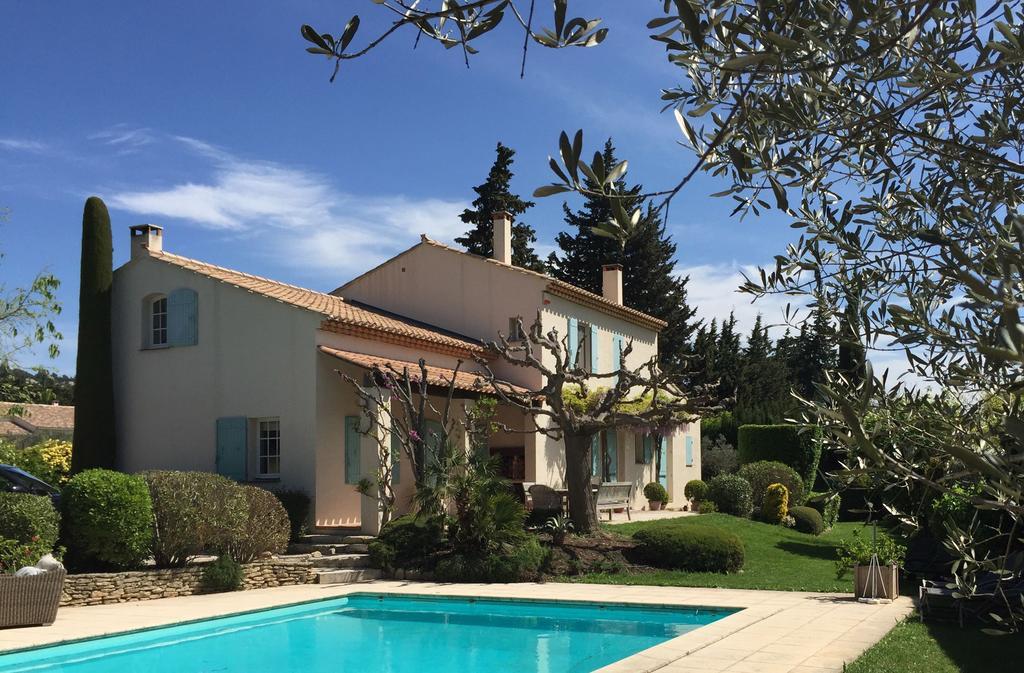 Le Mas Des Lauriers Bed & Breakfast Paradou Eksteriør bilde