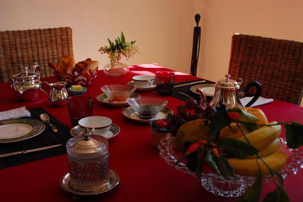 Le Mas Des Lauriers Bed & Breakfast Paradou Eksteriør bilde